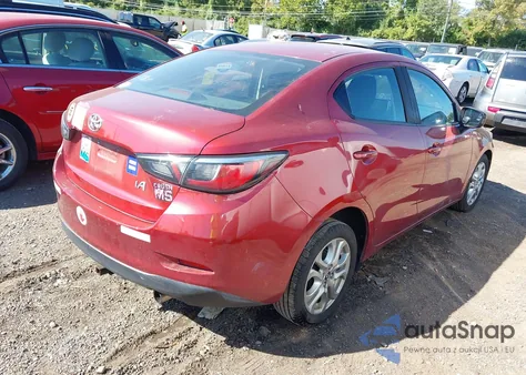 2018 Toyota Yaris Ia из США, поврежденный, VIN 3MYDLBYV2JY314634